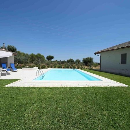 Accogliente Villa Con Piscina Caltagirone Exterior photo